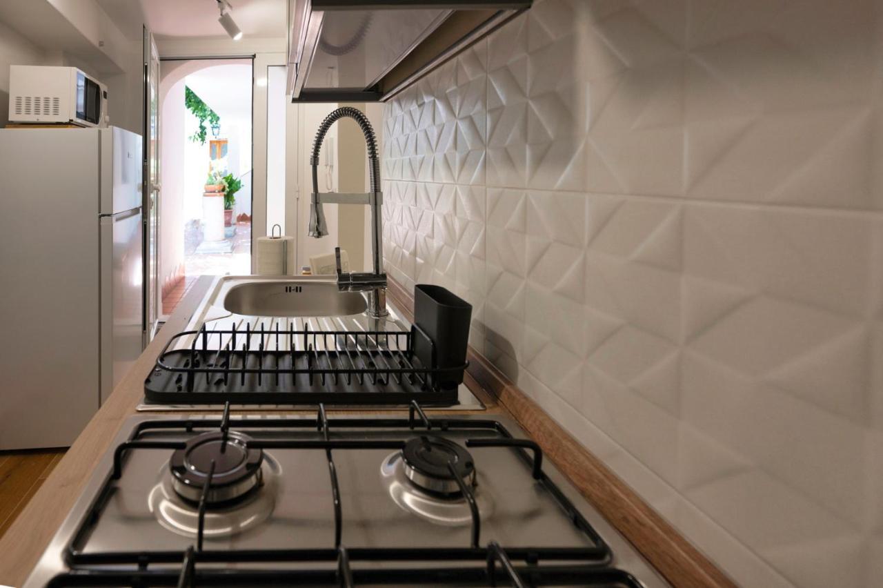 Diomira Apartment Таормина Экстерьер фото