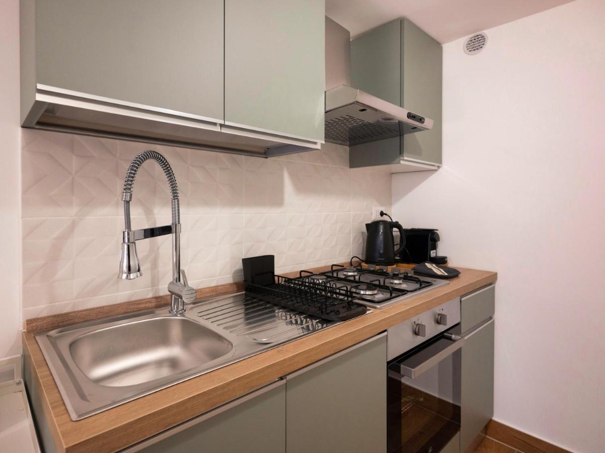 Diomira Apartment Таормина Экстерьер фото